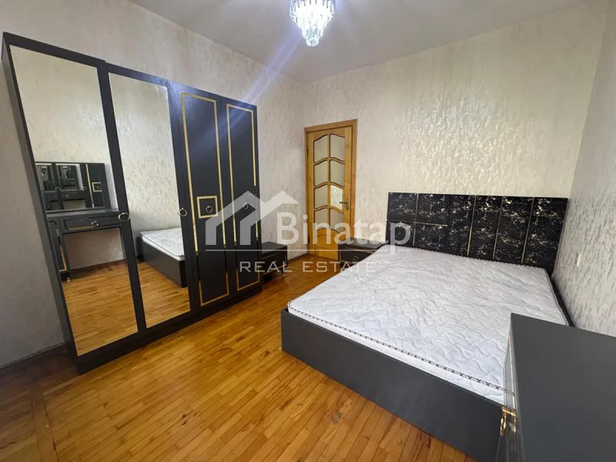 Satılır 2 otaqlı köhnə tikili 60 m², Elmlər Akademiyası m. — şəkil 4