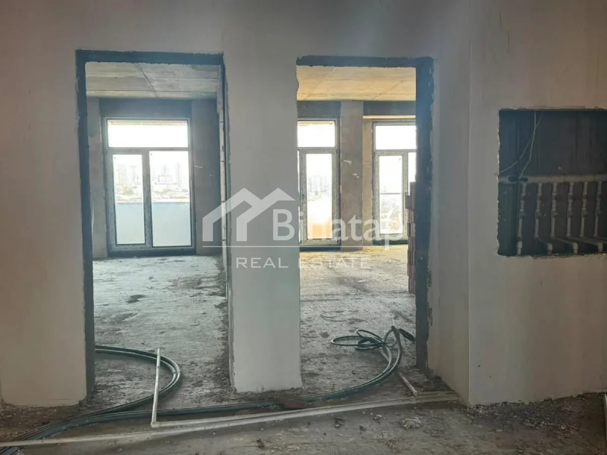 Satılır 1 otaqlı yeni tikili 50.5 m², 8 Noyabr m. — şəkil 13