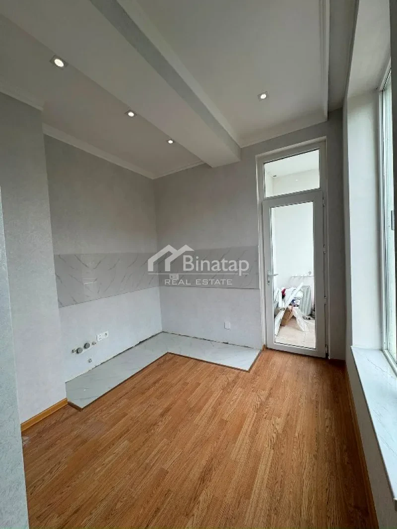 Satılır 3 otaqlı yeni tikili 71 m², İçərişəhər m. — şəkil 9