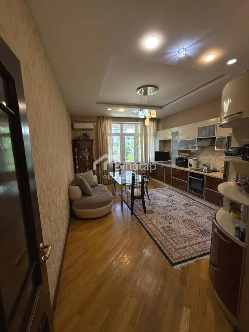 Satılır 3 otaqlı yeni tikili 156 m², Gənclik m. — şəkil 4