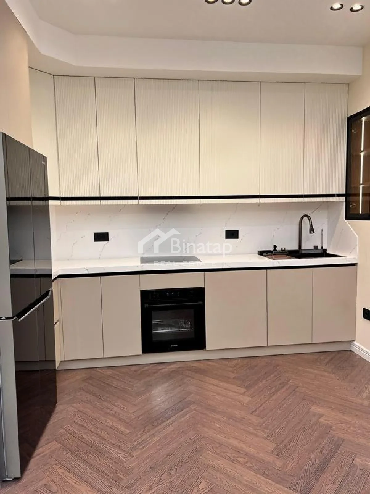 Продаётся 3-комн. новостройка 93 м², м. Элмляр Академиясы — фото 6