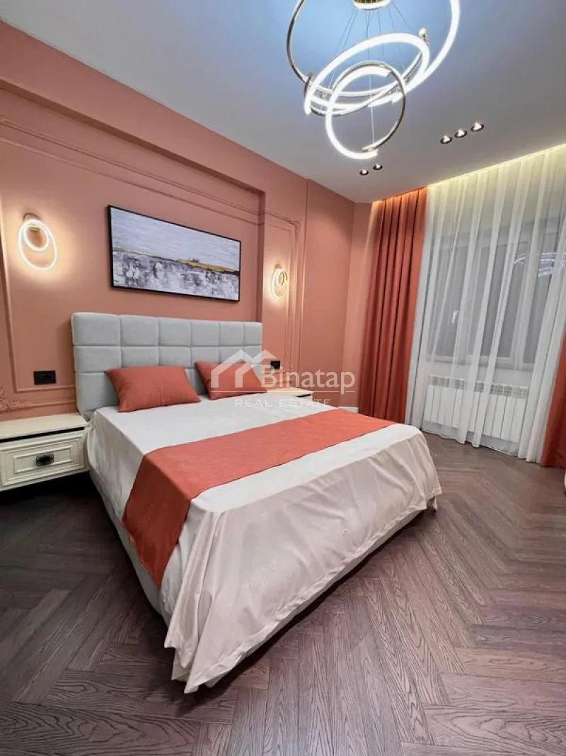 Продаётся 3-комн. новостройка 93 м², м. Элмляр Академиясы — фото 7