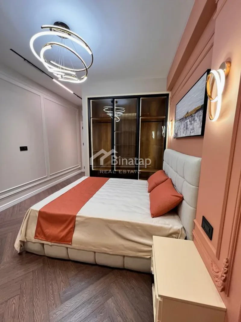 Продаётся 3-комн. новостройка 93 м², м. Элмляр Академиясы — фото 9
