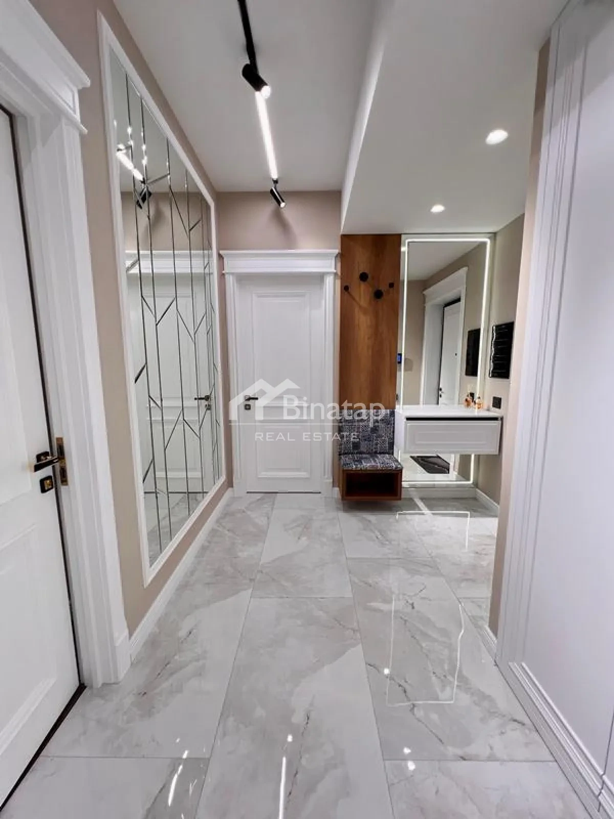 Продаётся 3-комн. новостройка 93 м², м. Элмляр Академиясы — фото 14