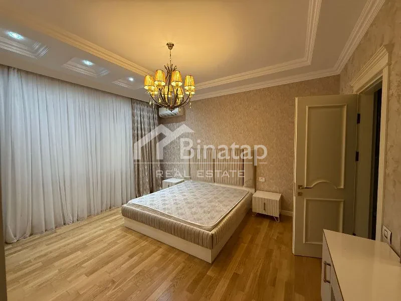 Satılır 4 otaqlı yeni tikili 185 m², 28 May m. — şəkil 5