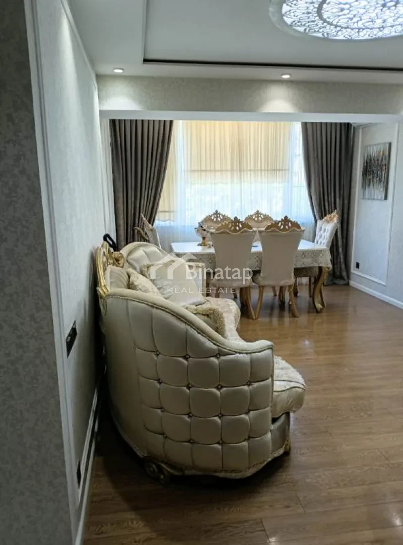 Продаётся 3-комн. квартира 80 м², м. Низами — фото 2