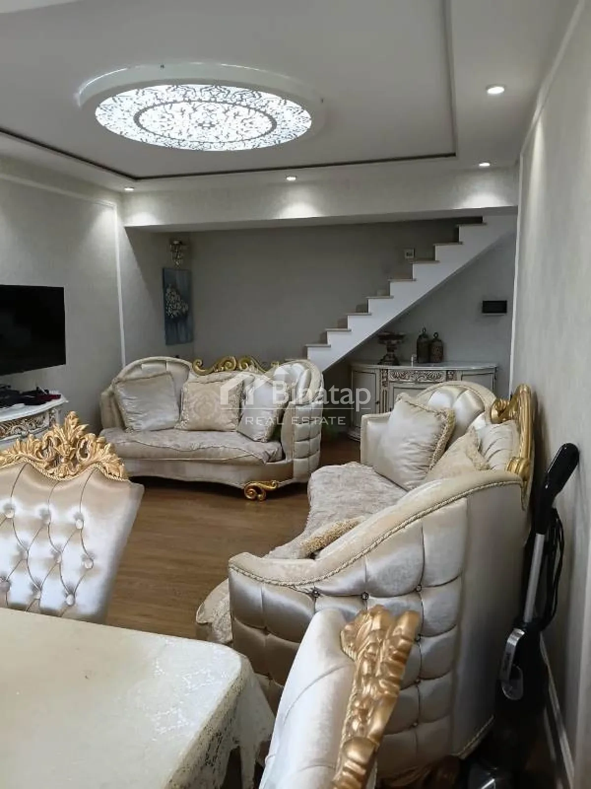 Продаётся 3-комн. квартира 80 м², м. Низами — фото 3