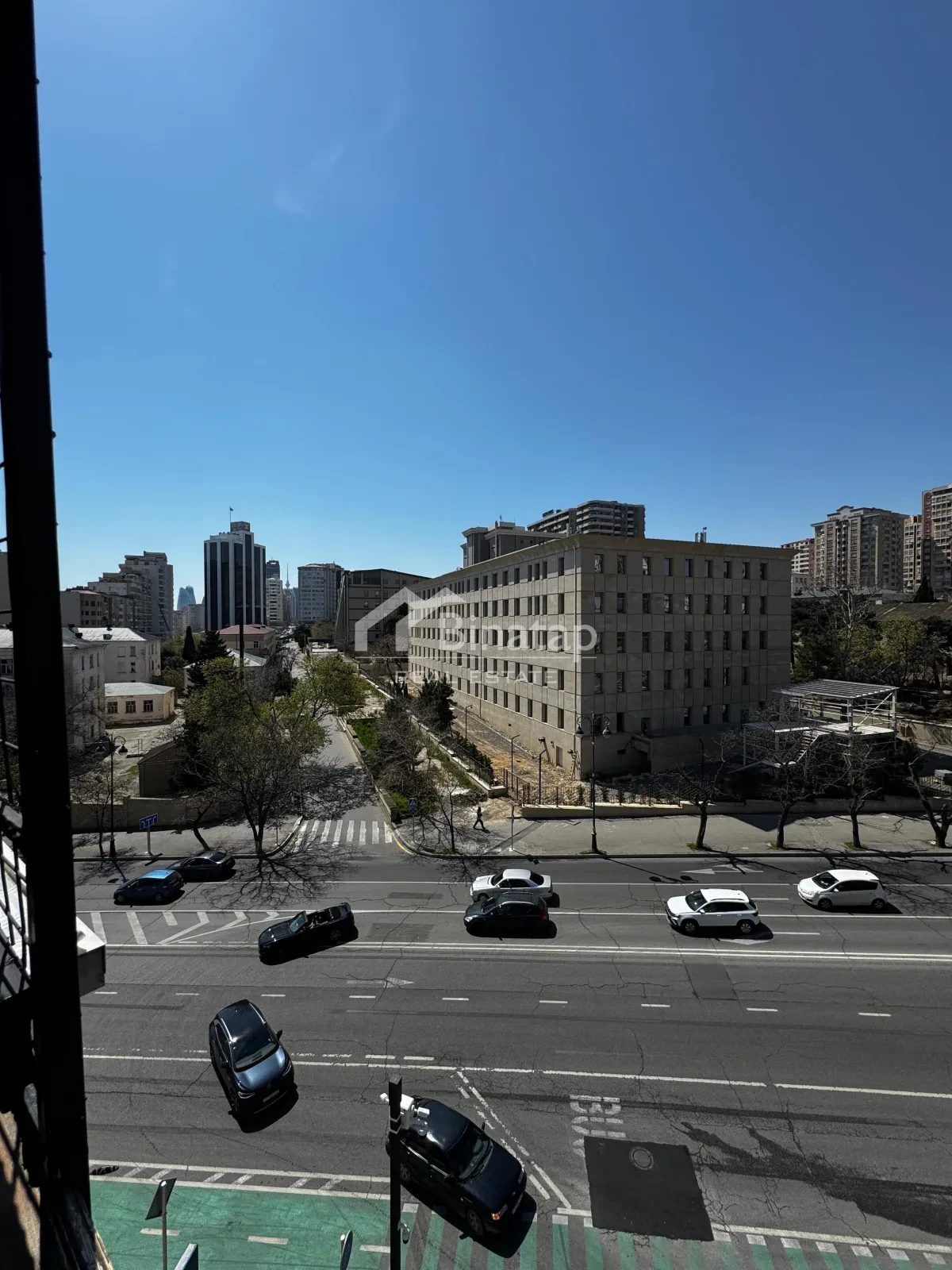 Продаётся 2-комн. квартира 30.6 м², м. Элмляр Академиясы — фото 4