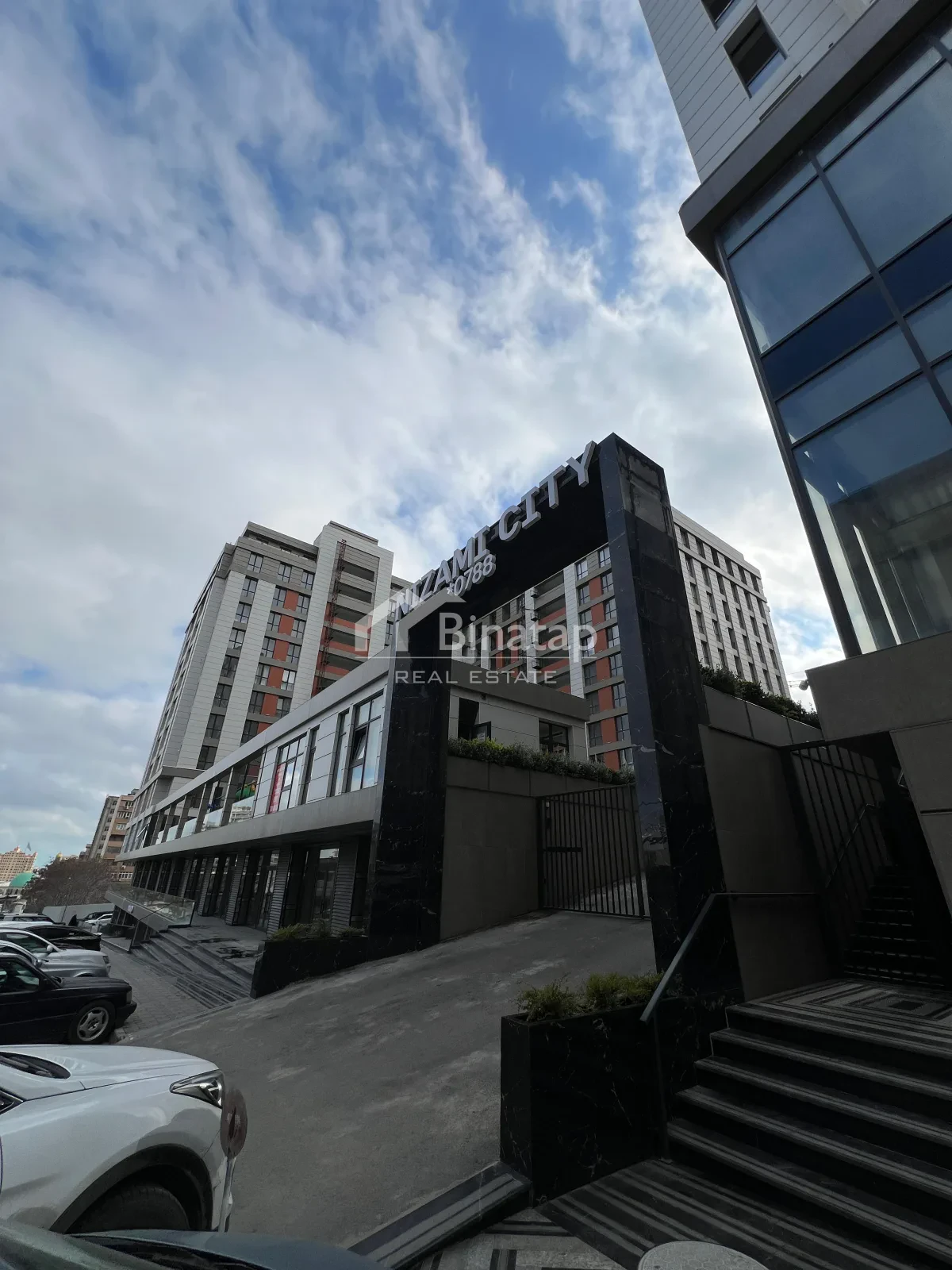 Сдаётся 2-комн. новостройка 70 м², м. Низами — фото 1