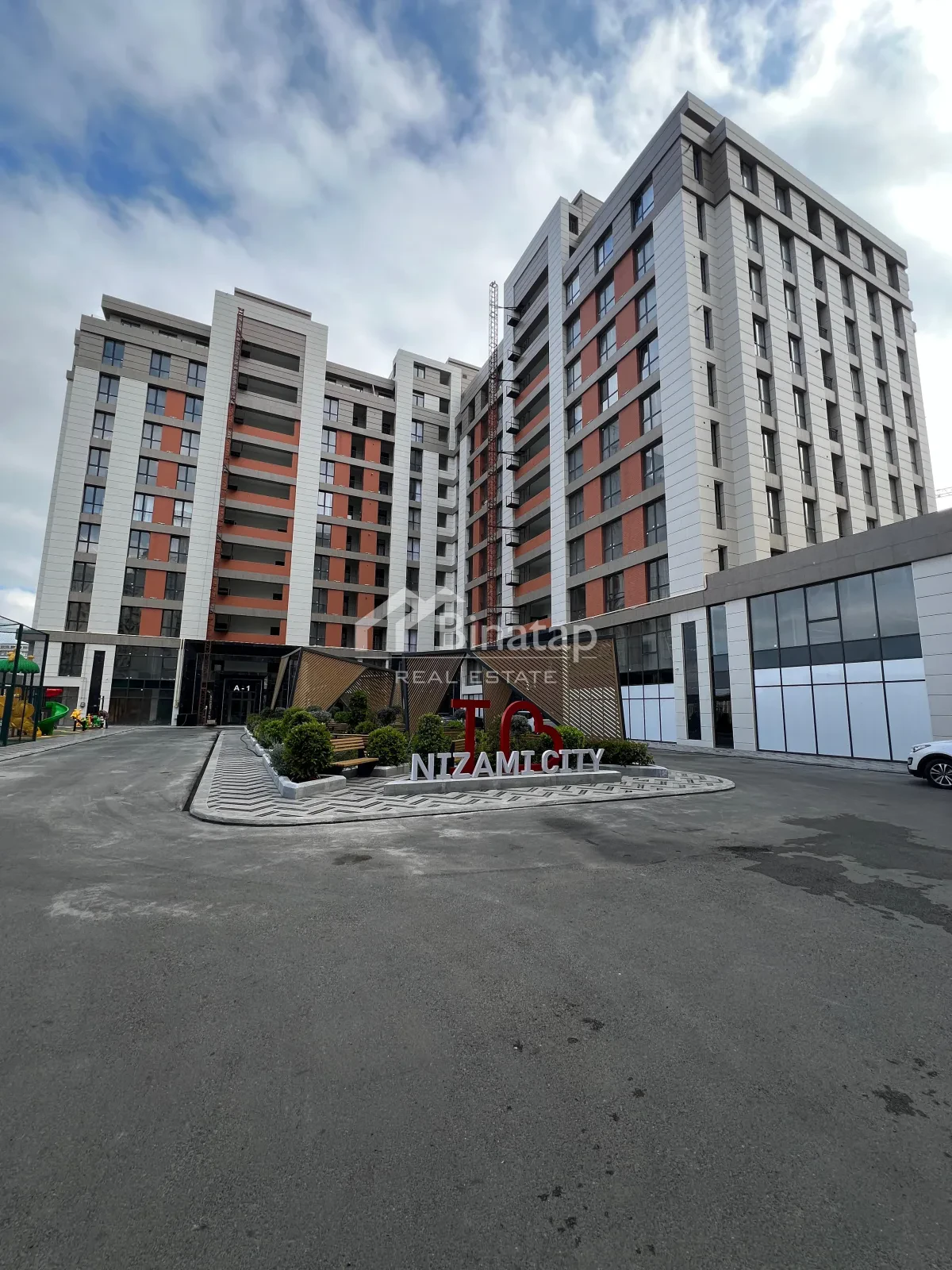 Сдаётся 2-комн. новостройка 70 м², м. Низами — фото 2