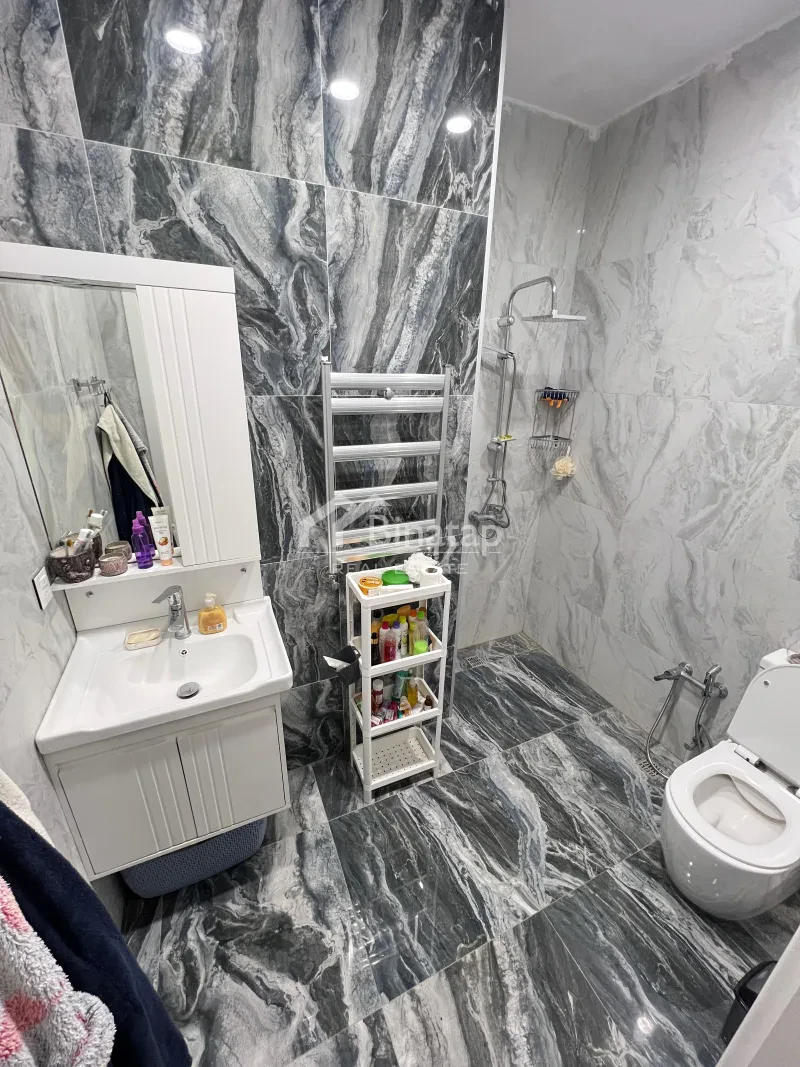 Сдаётся 2-комн. новостройка 70 м², м. Низами — фото 17