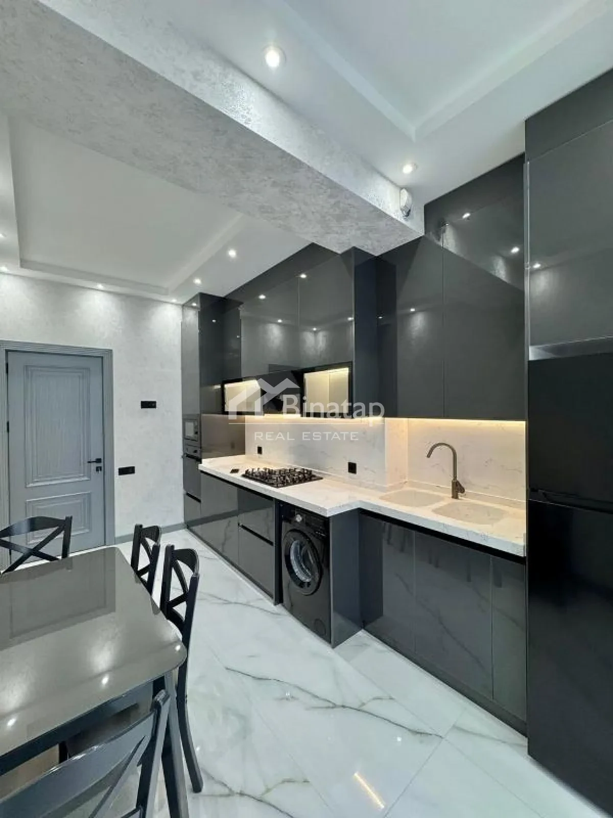 Продаётся 3-комн. новостройка 107 м², Насиминский р-н — фото 10