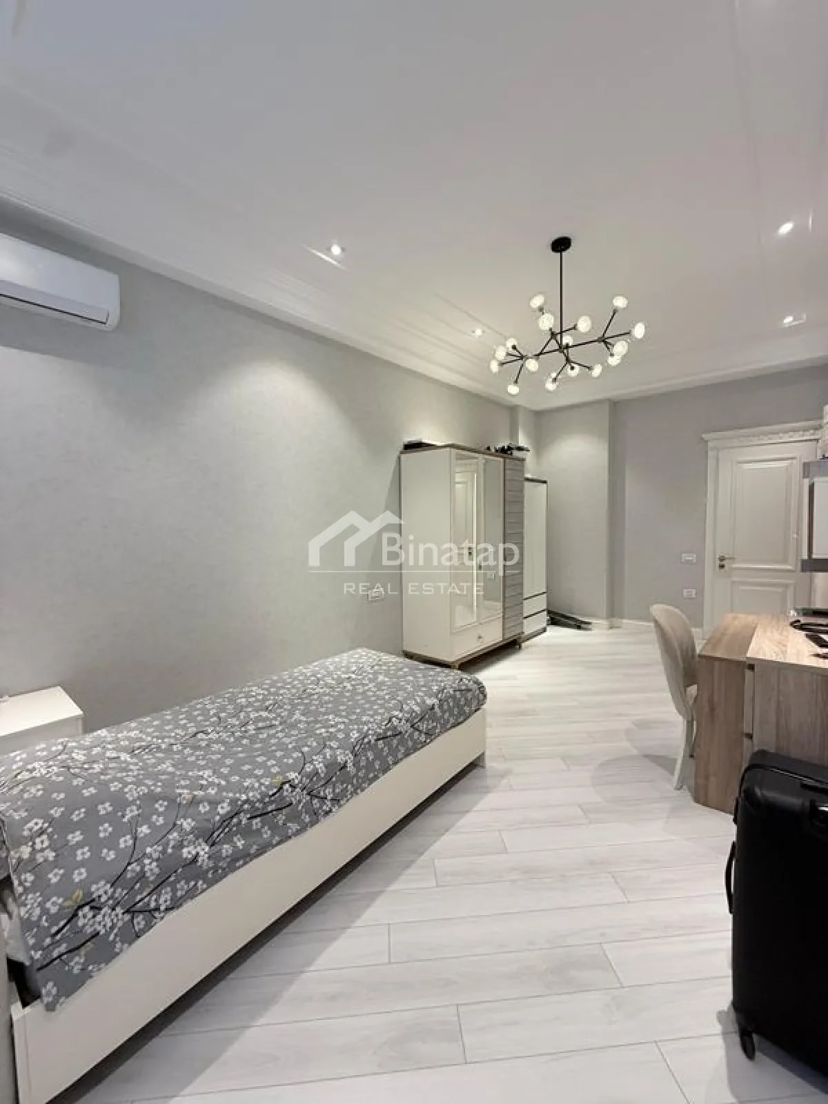 Продаётся 4-комн. новостройка 206 м², Насиминский р-н — фото 10