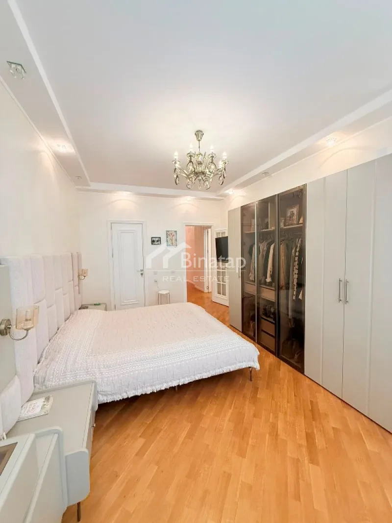 Продаётся 4-комн. новостройка 150 м², м. Элмляр Академиясы — фото 5