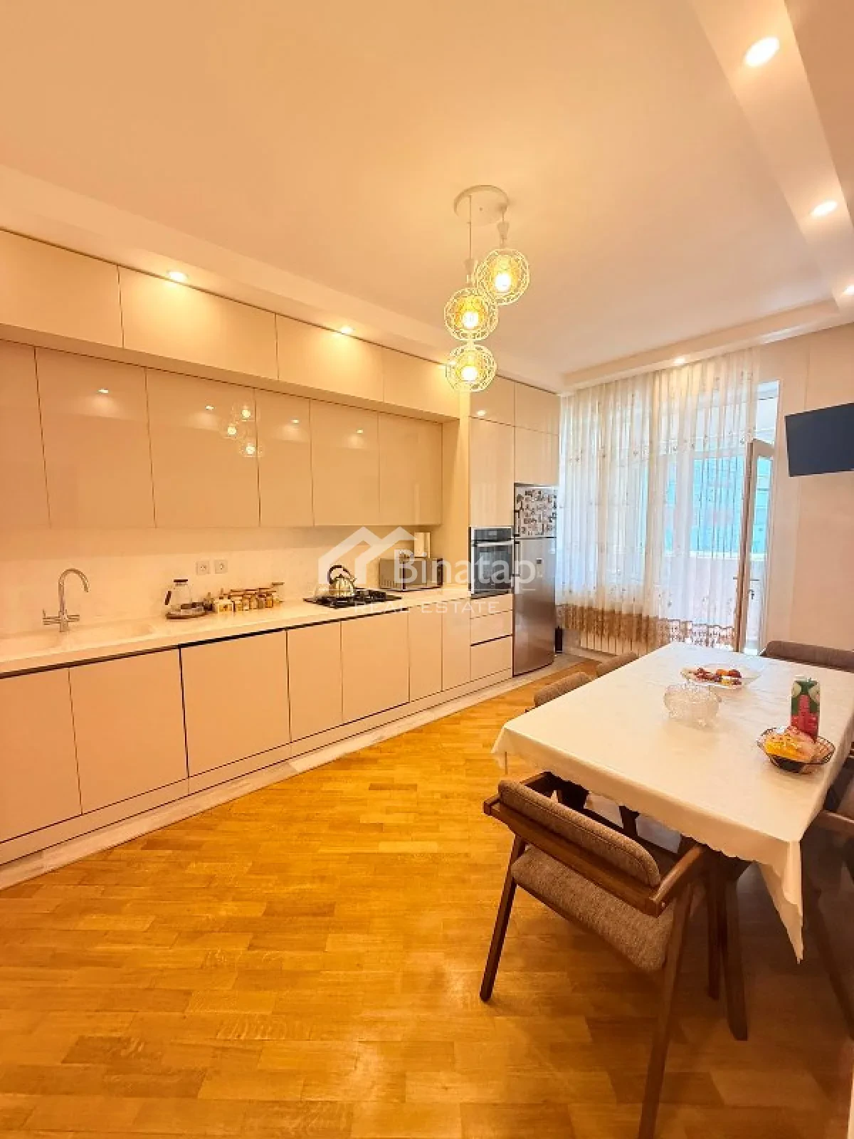Продаётся 4-комн. новостройка 150 м², м. Элмляр Академиясы — фото 11