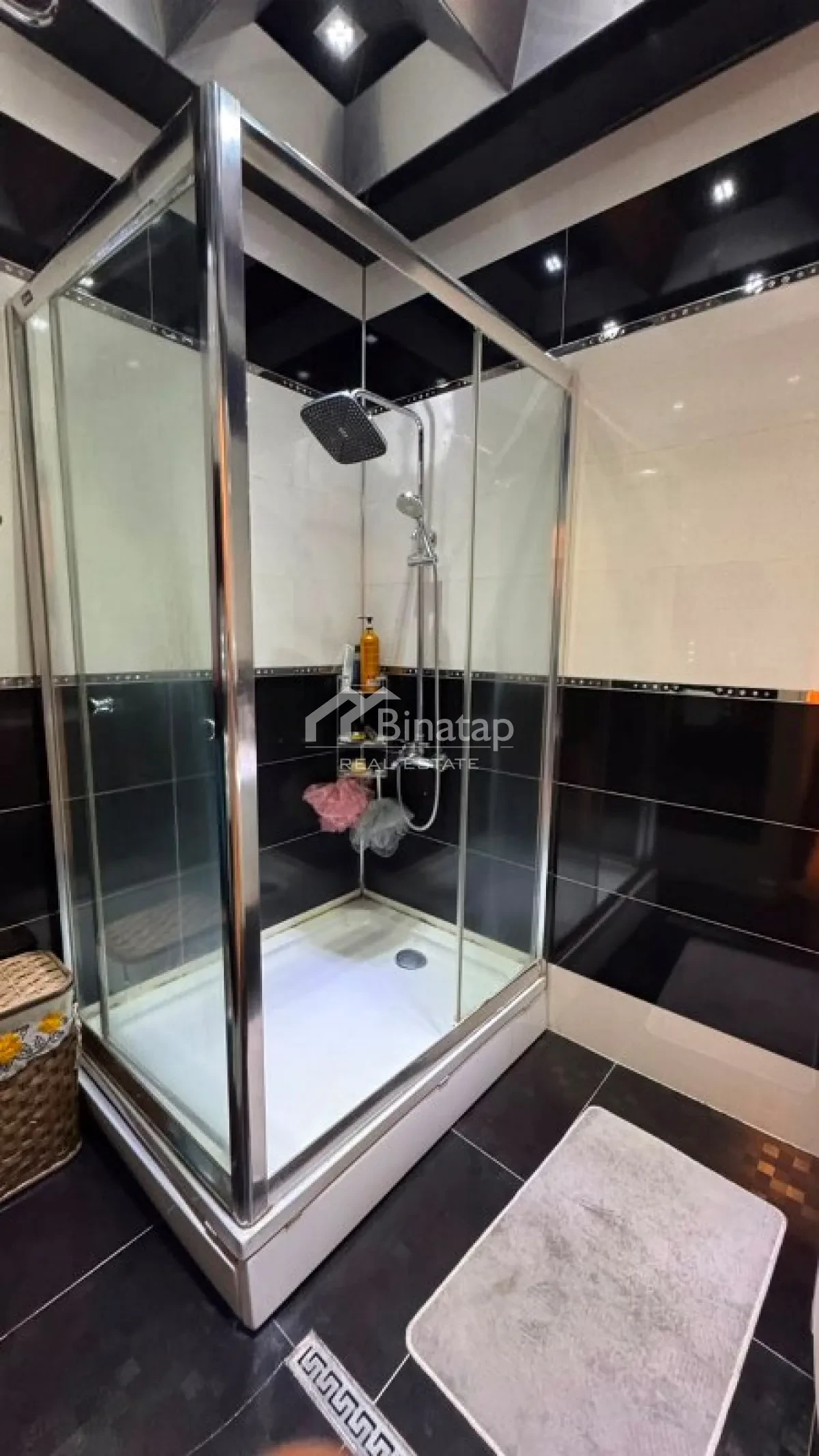 Satılır 3 otaqlı yeni tikili 120 m², 8 Noyabr m. — şəkil 13