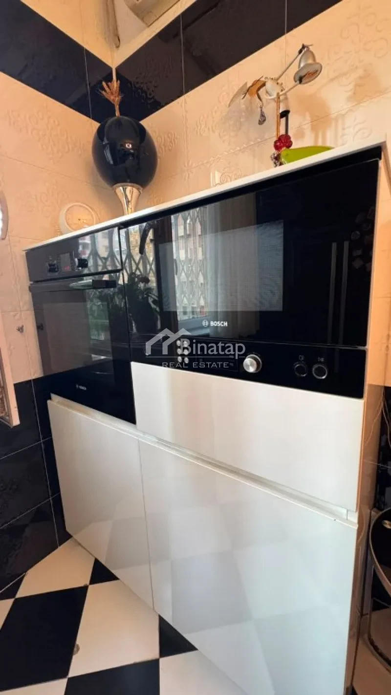 Satılır 3 otaqlı yeni tikili 120 m², 8 Noyabr m. — şəkil 15