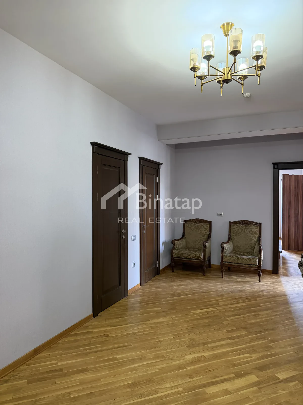 Сдаётся 3-комн. новостройка 135 м², м. 28 Мая — фото 3