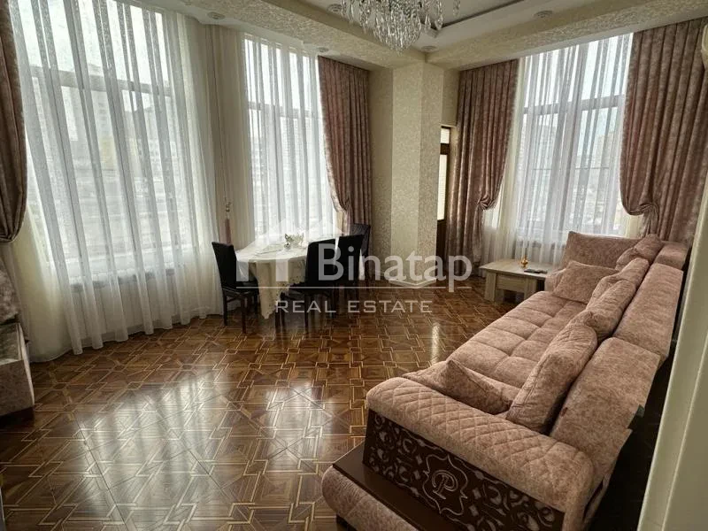 Satılır 2 otaqlı yeni tikili 80 m², Nizami m.