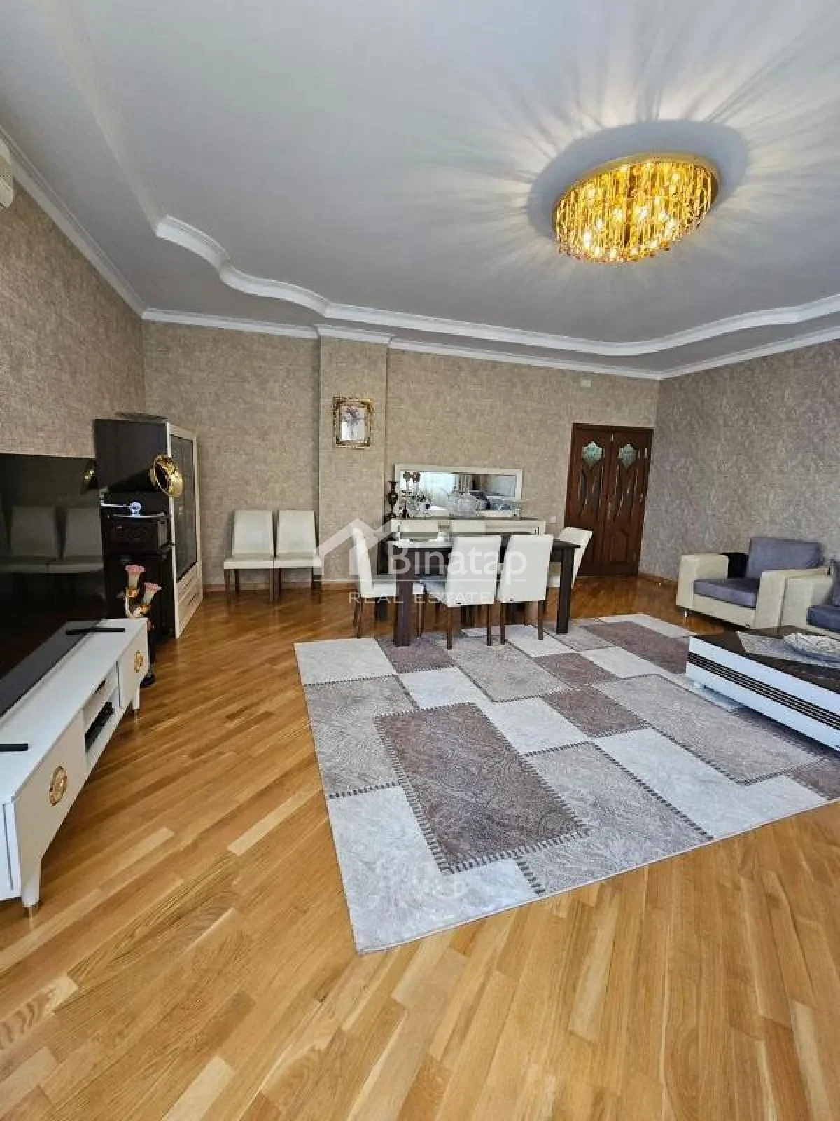 Satılır 4 otaqlı yeni tikili 203 m², Nizami m. — şəkil 1