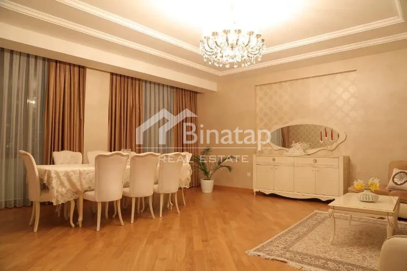 Satılır 3 otaqlı yeni tikili 170 m², Nizami m.