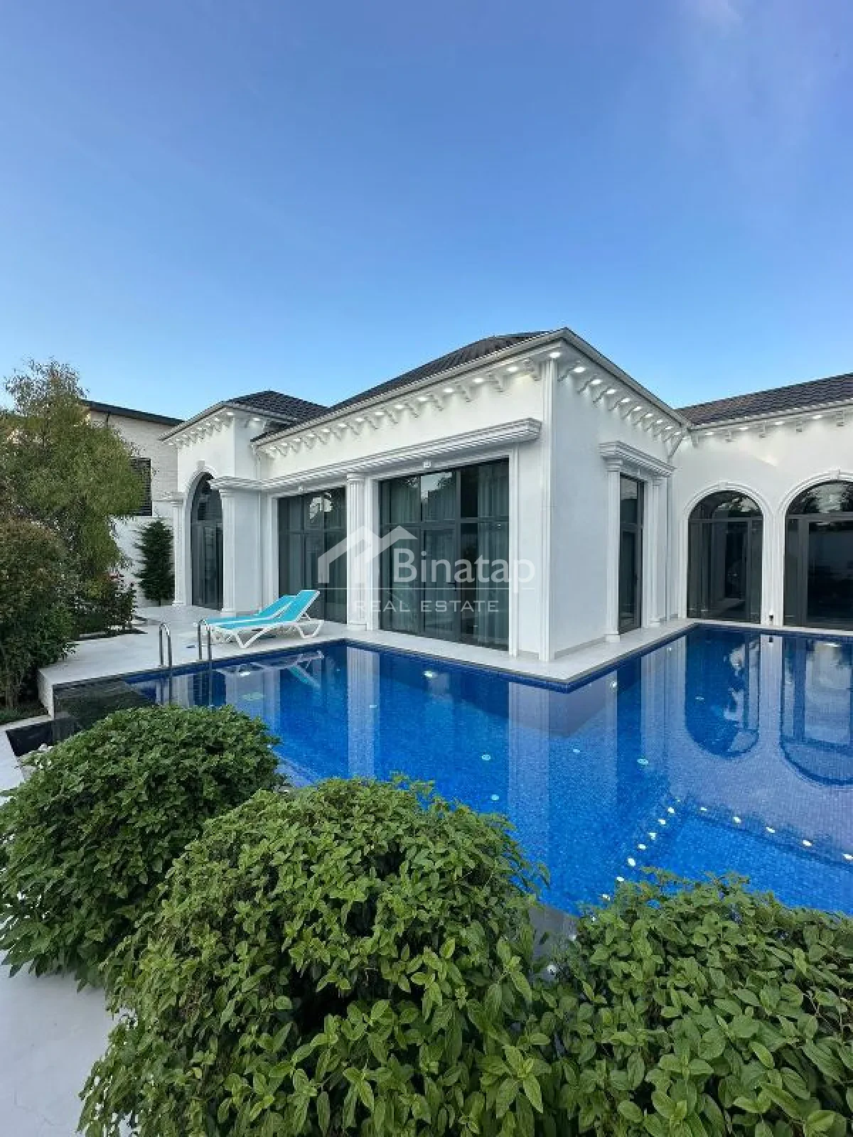Satılır 5+ otaqlı həyət evi / bağ evi 280 m², Mərdəkan qəs. — şəkil 1