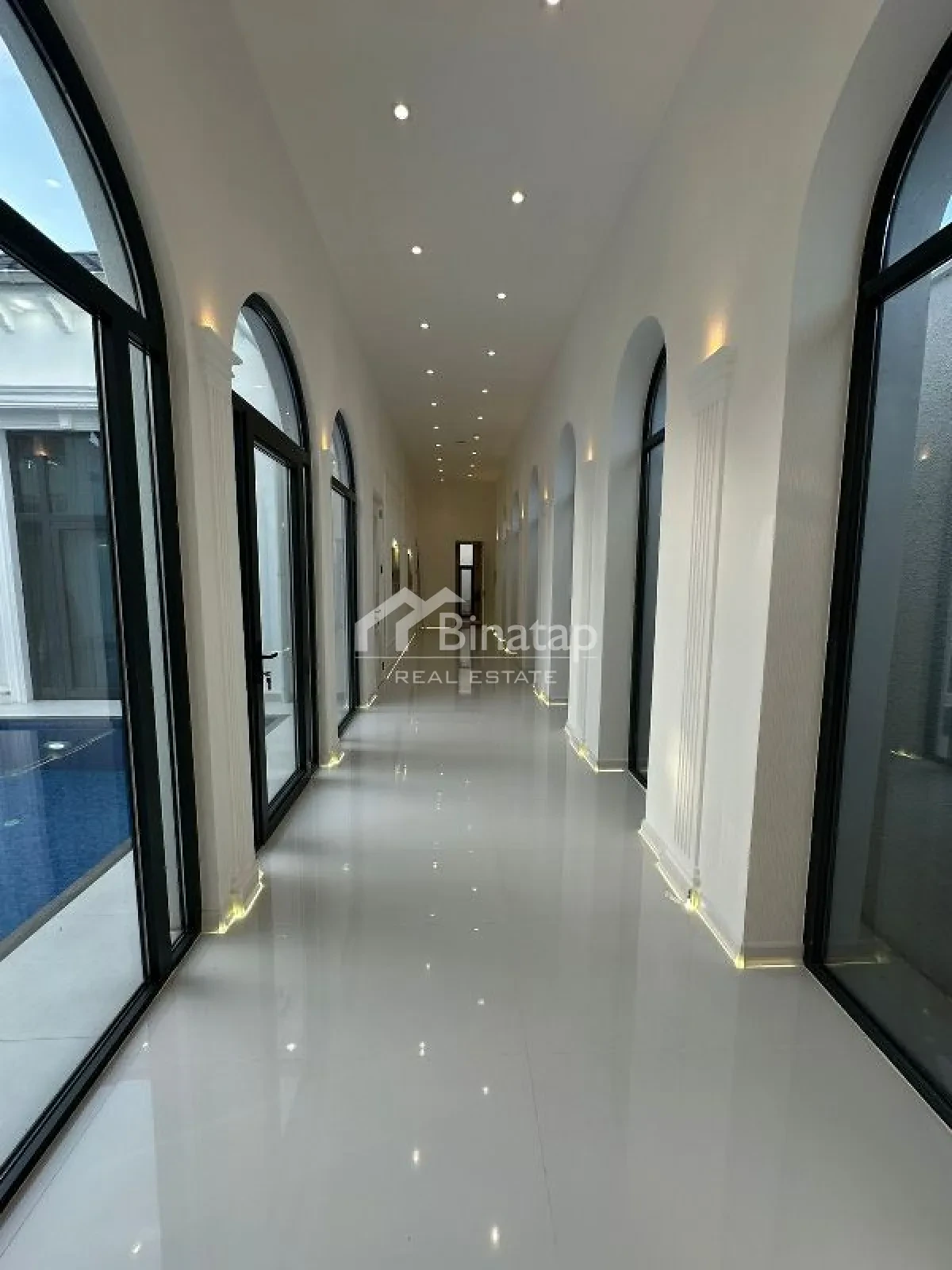 Satılır 5+ otaqlı həyət evi / bağ evi 280 m², Mərdəkan qəs. — şəkil 3
