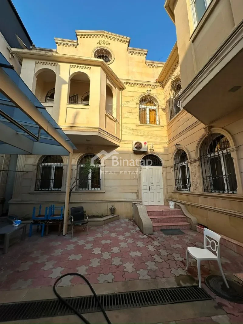 Satılır 5+ otaqlı həyət evi / bağ evi 360 m², İnşaatçılar m. — şəkil 3