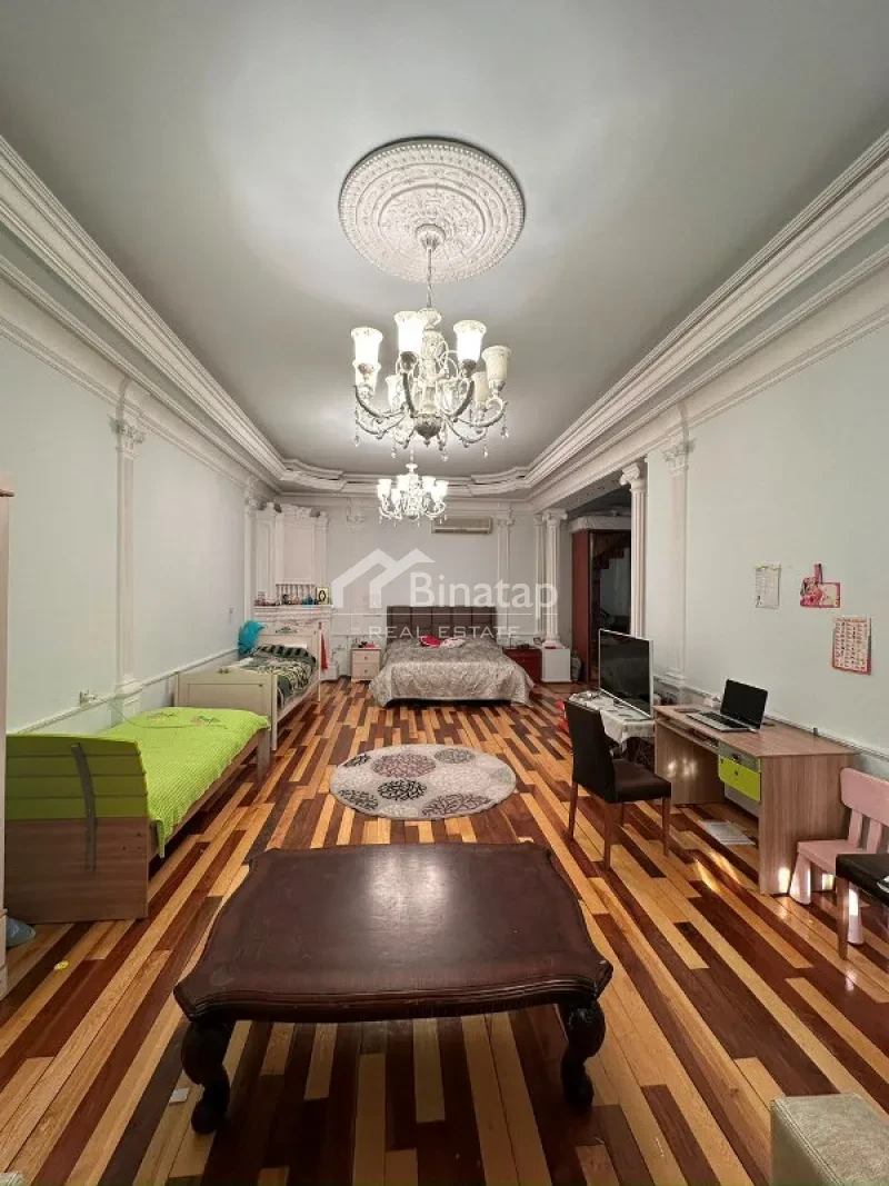 Satılır 5+ otaqlı həyət evi / bağ evi 360 m², İnşaatçılar m. — şəkil 10