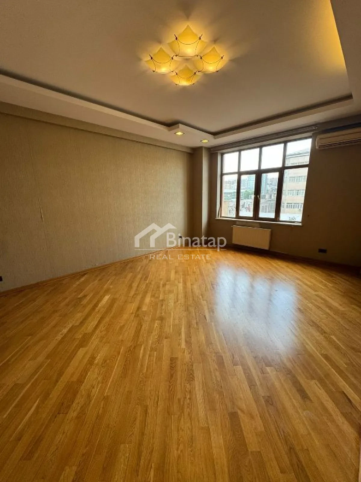 Satılır 4 otaqlı yeni tikili 230 m², 28 May m. — şəkil 7