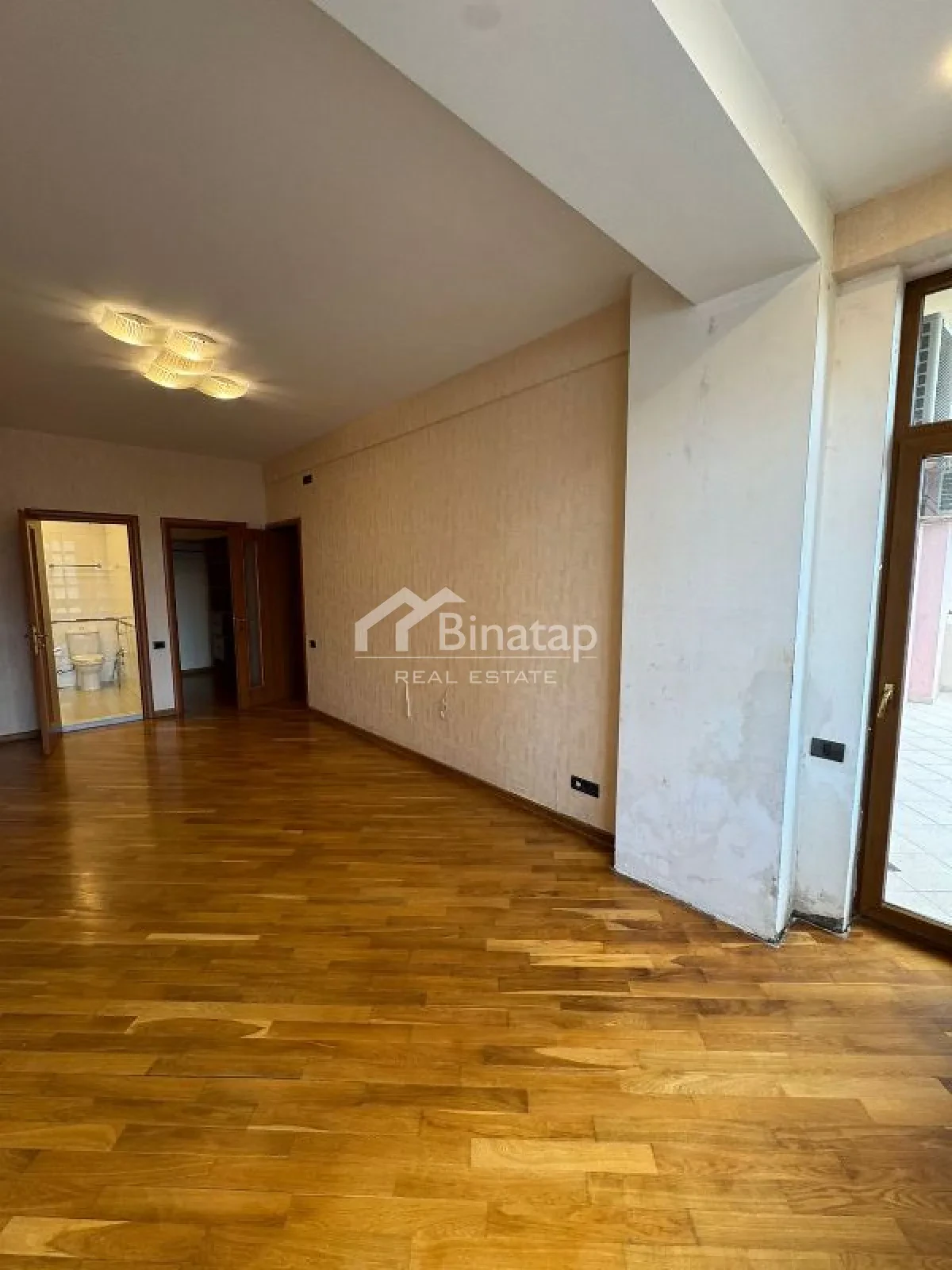 Satılır 4 otaqlı yeni tikili 230 m², 28 May m. — şəkil 9