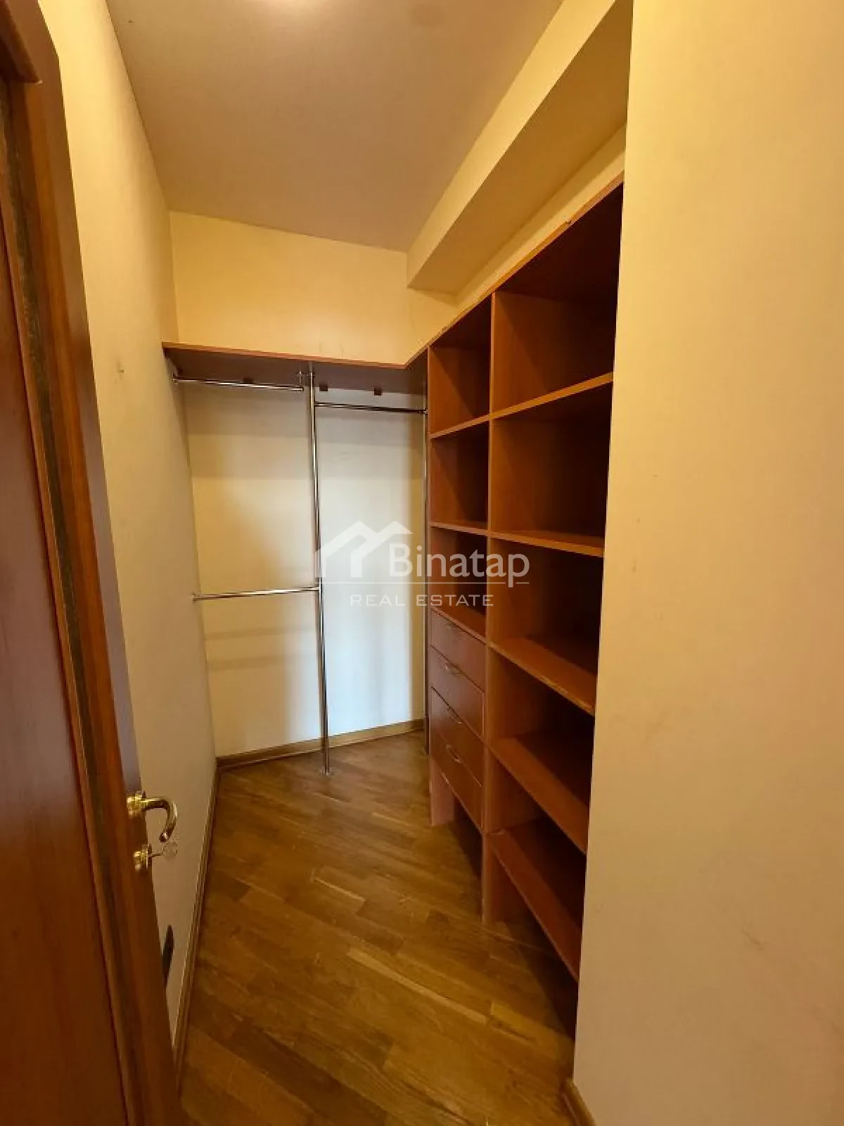 Satılır 4 otaqlı yeni tikili 230 m², 28 May m. — şəkil 18