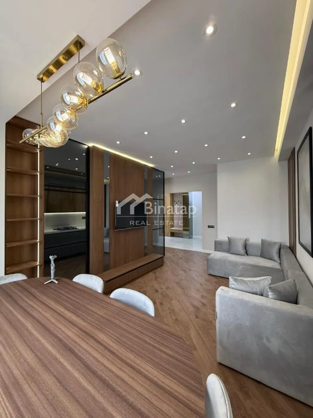 Satılır 3 otaqlı yeni tikili 118 m², 28 May m. — şəkil 2