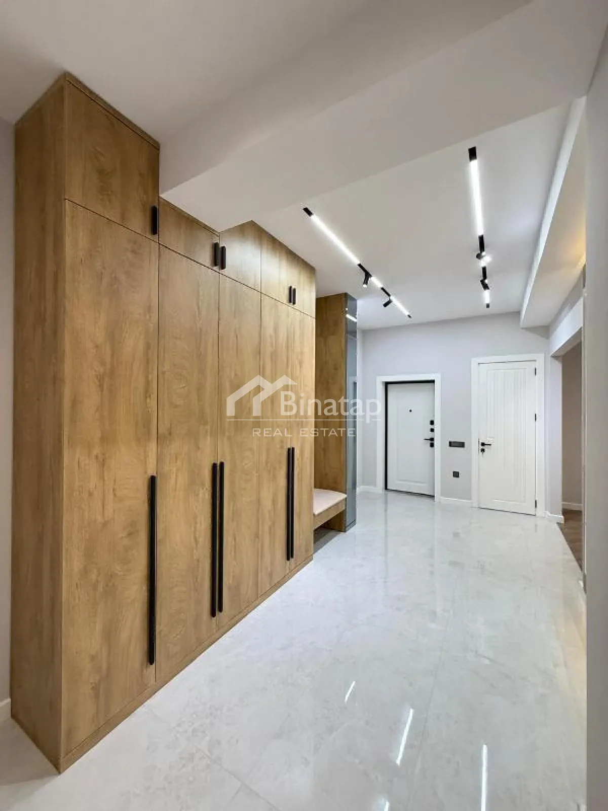 Satılır 3 otaqlı yeni tikili 118 m², 28 May m. — şəkil 14