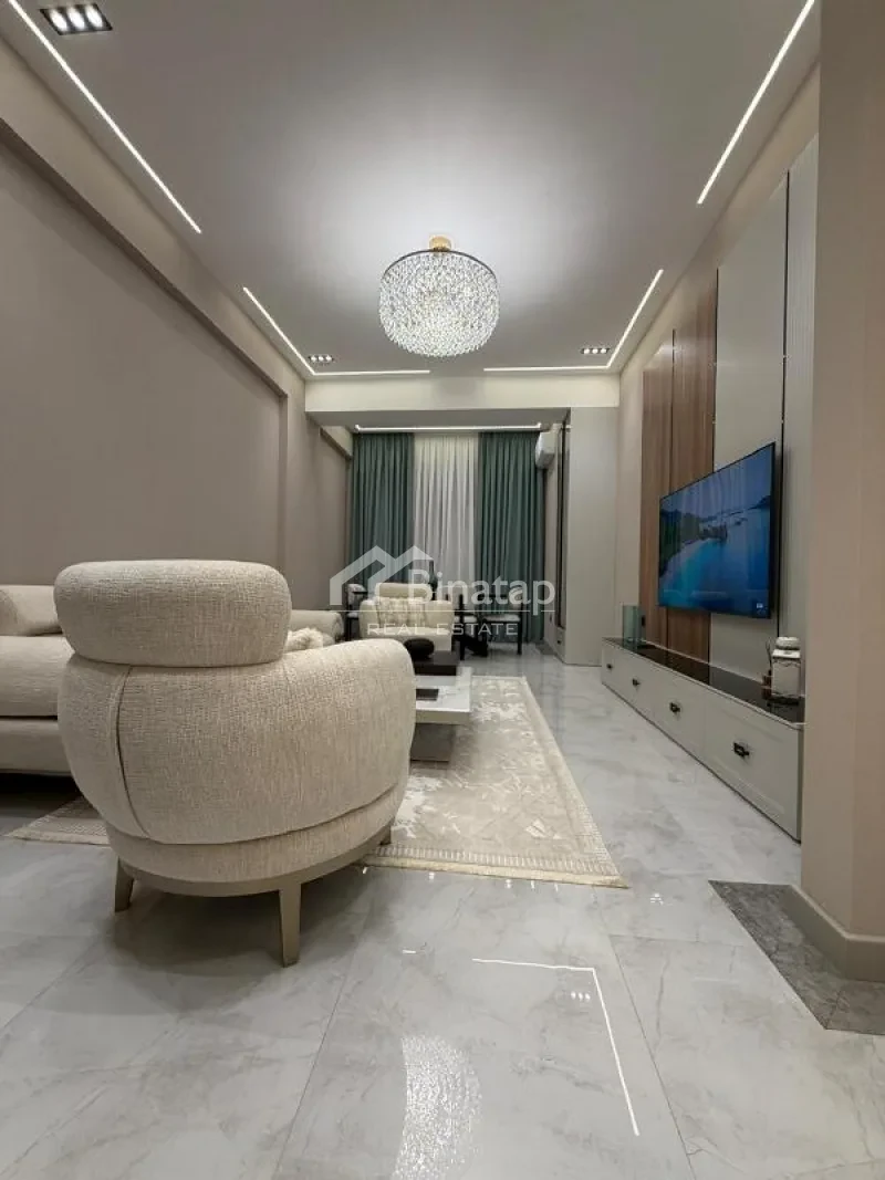 Satılır 4 otaqlı yeni tikili 160 m², Nizami m.