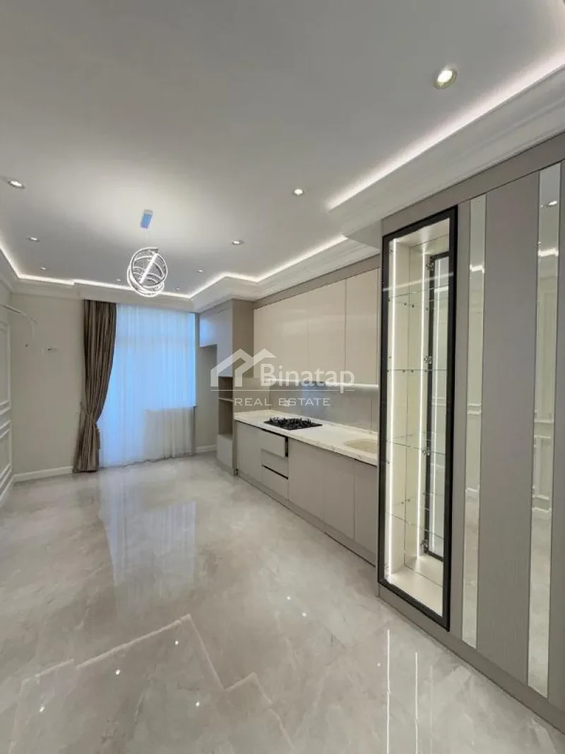 Satılır 4 otaqlı yeni tikili 172 m², 28 May m. — şəkil 9