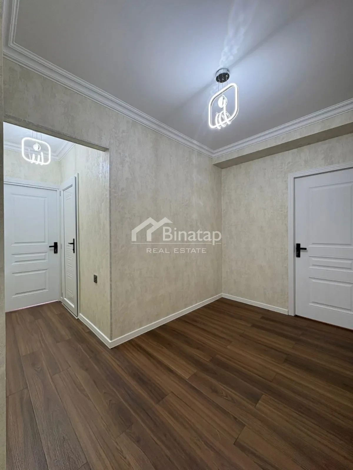 Продаётся 3-комн. новостройка 70 м², м. Автовокзал — фото 7