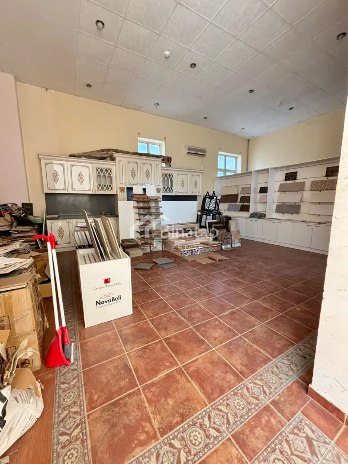 İcarəyə verilir obyekt 600 m², Neftçilər m. — şəkil 12