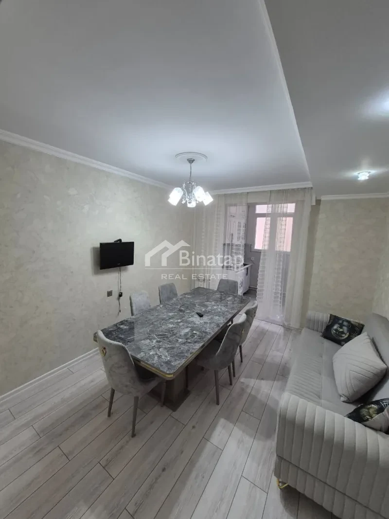 Satılır 3 otaqlı yeni tikili 70 m², Avtovağzal m.