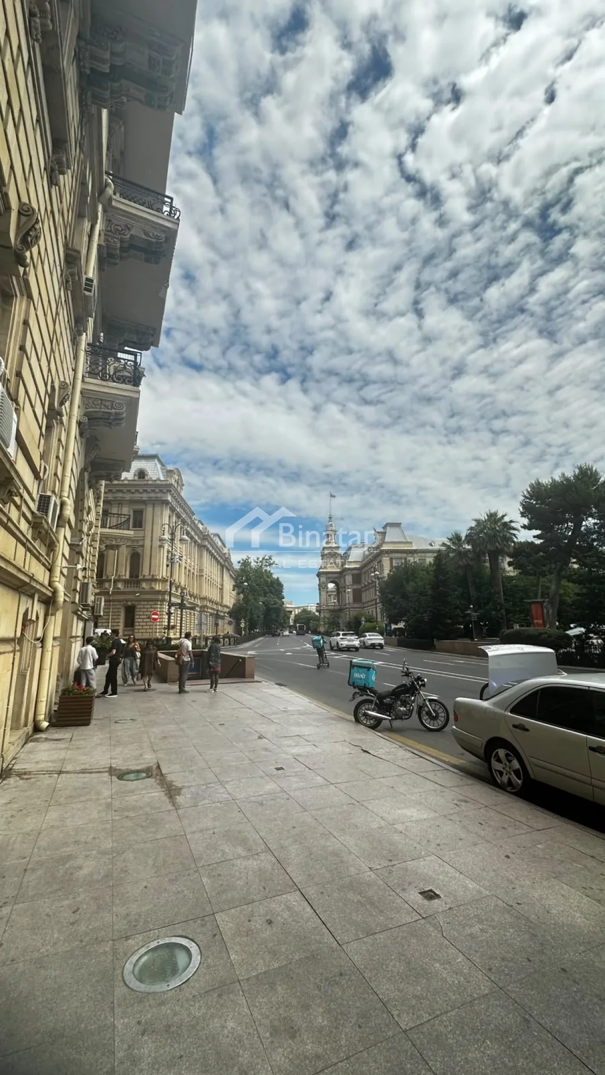 Satılır 5+ otaqlı köhnə tikili 361 m², İçərişəhər m. — şəkil 2