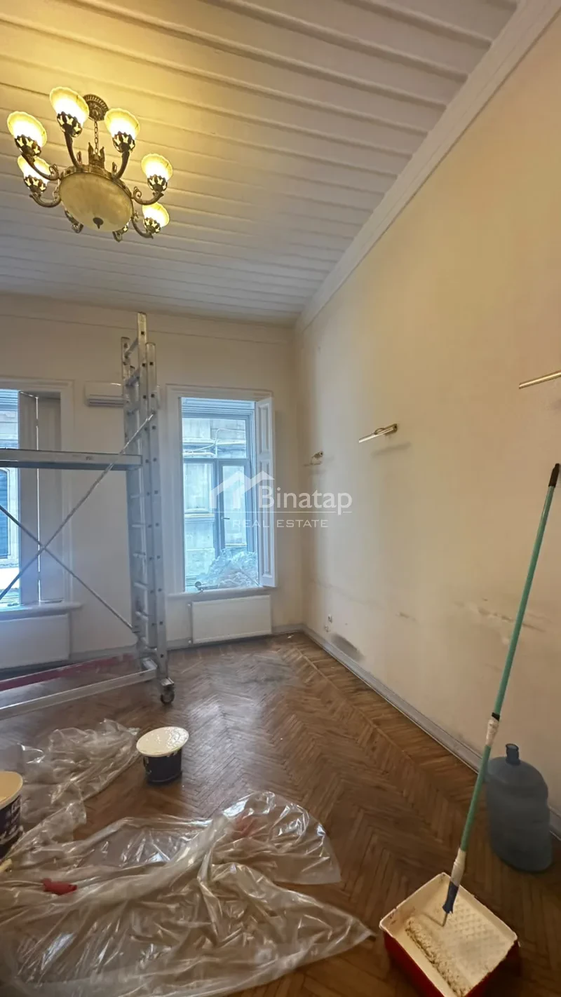 Satılır 5+ otaqlı köhnə tikili 361 m², İçərişəhər m. — şəkil 12