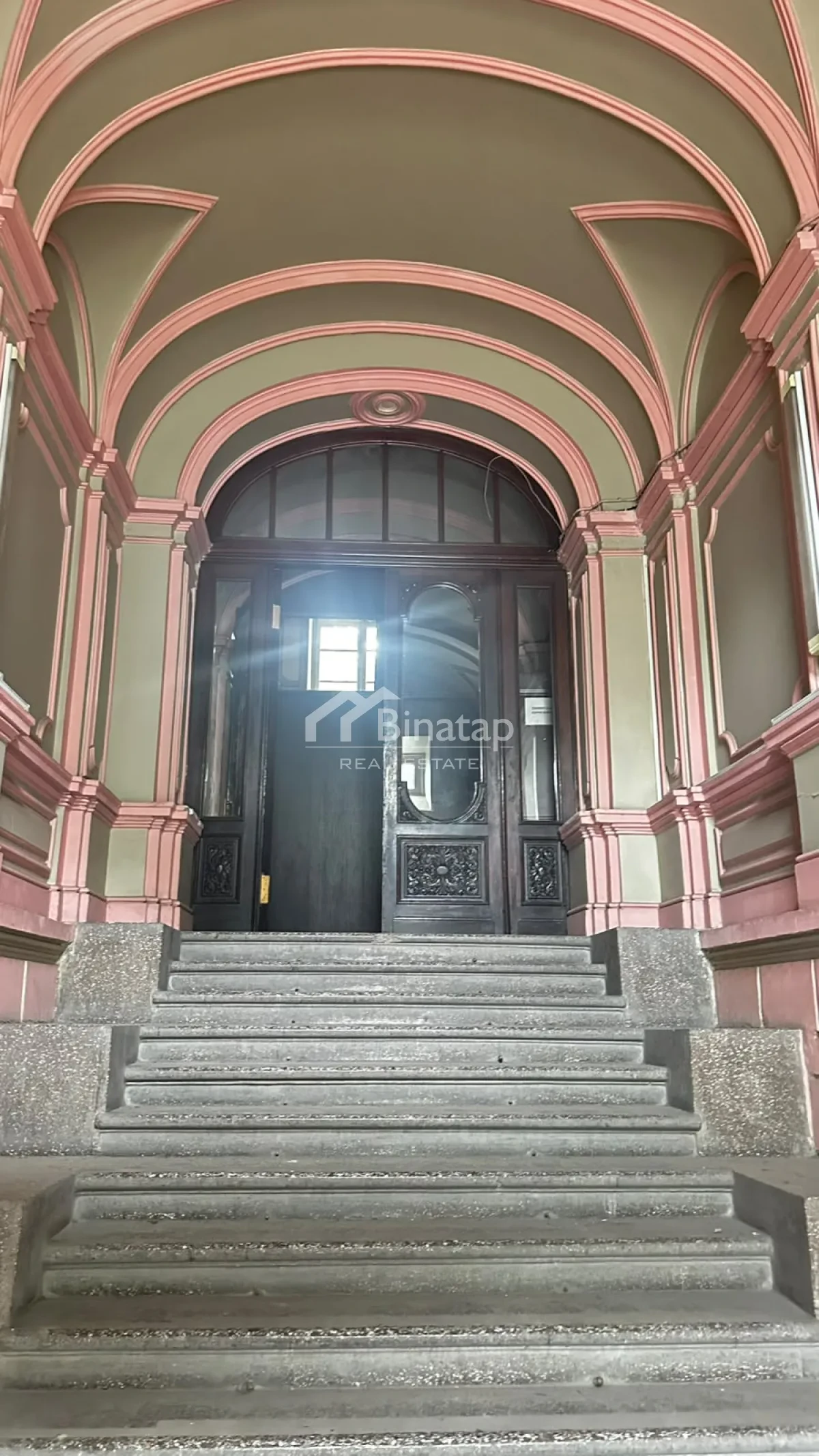 Satılır 5+ otaqlı köhnə tikili 361 m², İçərişəhər m. — şəkil 4