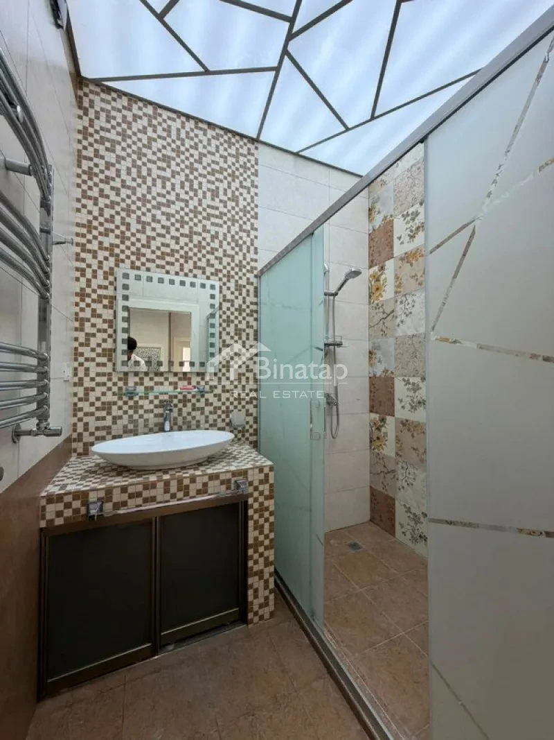 Satılır 3 otaqlı yeni tikili 105 m², 8 Noyabr m. — şəkil 13