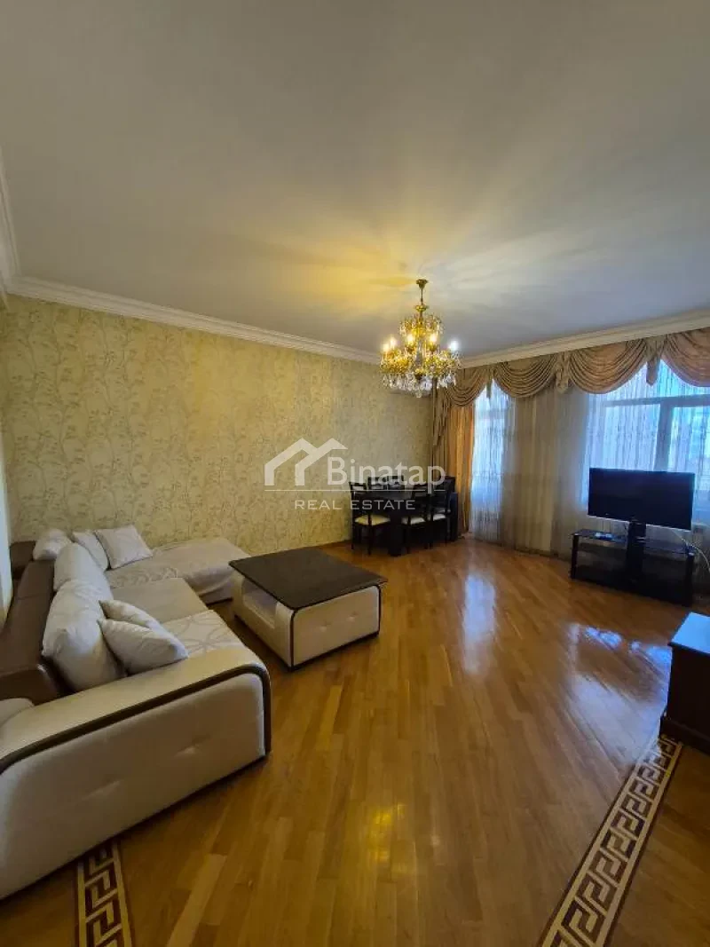 Satılır 3 otaqlı yeni tikili 134 m², Nizami m.