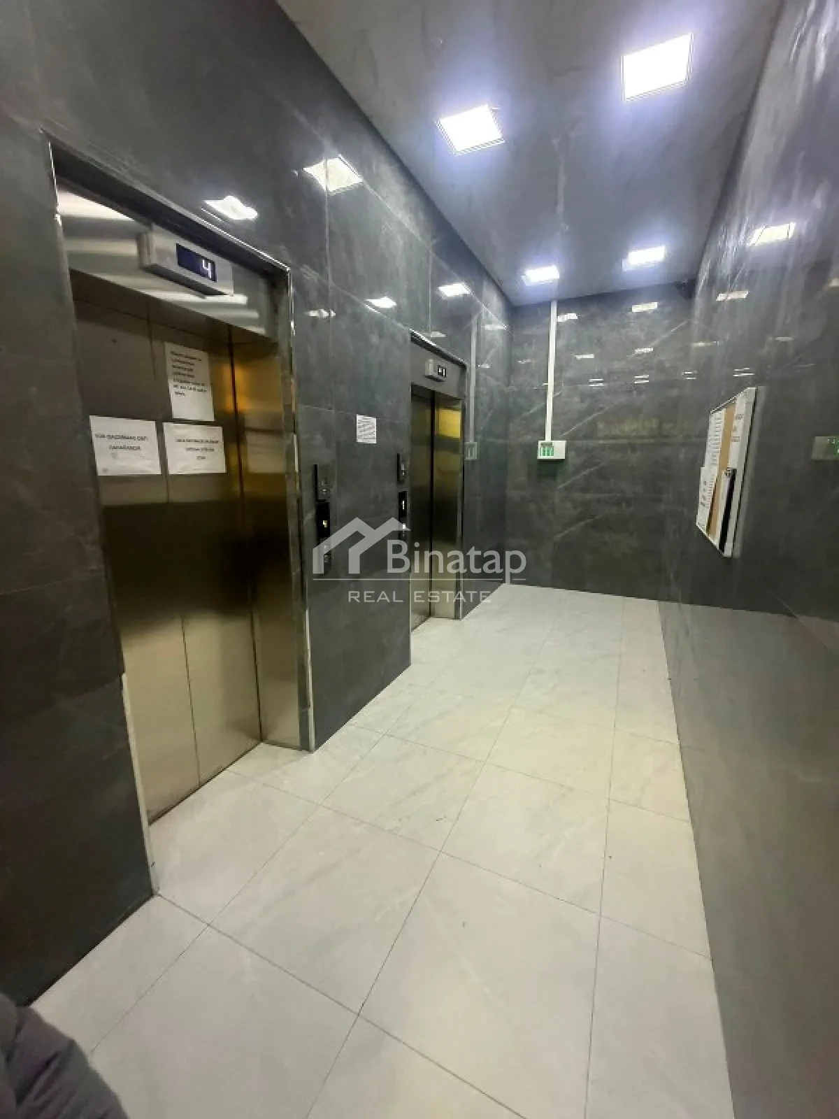 Satılır 4 otaqlı yeni tikili 173 m², 28 May m. — şəkil 5