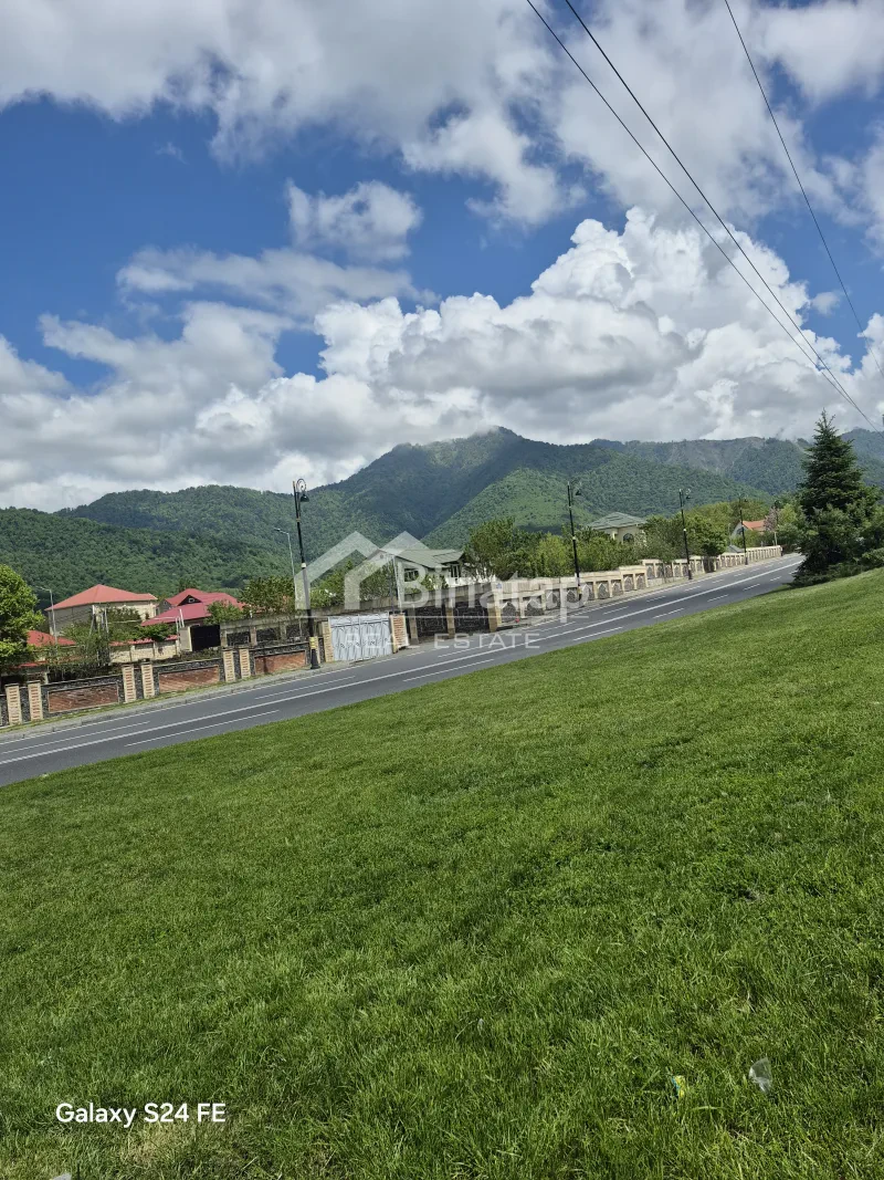 Satılır 5+ otaqlı həyət evi / bağ evi 400 m², Qəbələ r. — şəkil 5