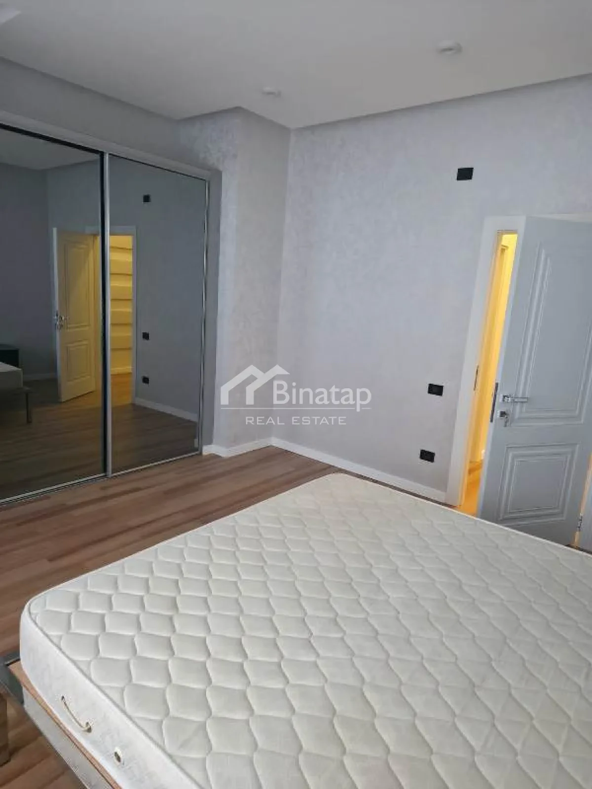 İcarəyə verilir 3 otaqlı yeni tikili 101 m², Nizami m. — şəkil 5