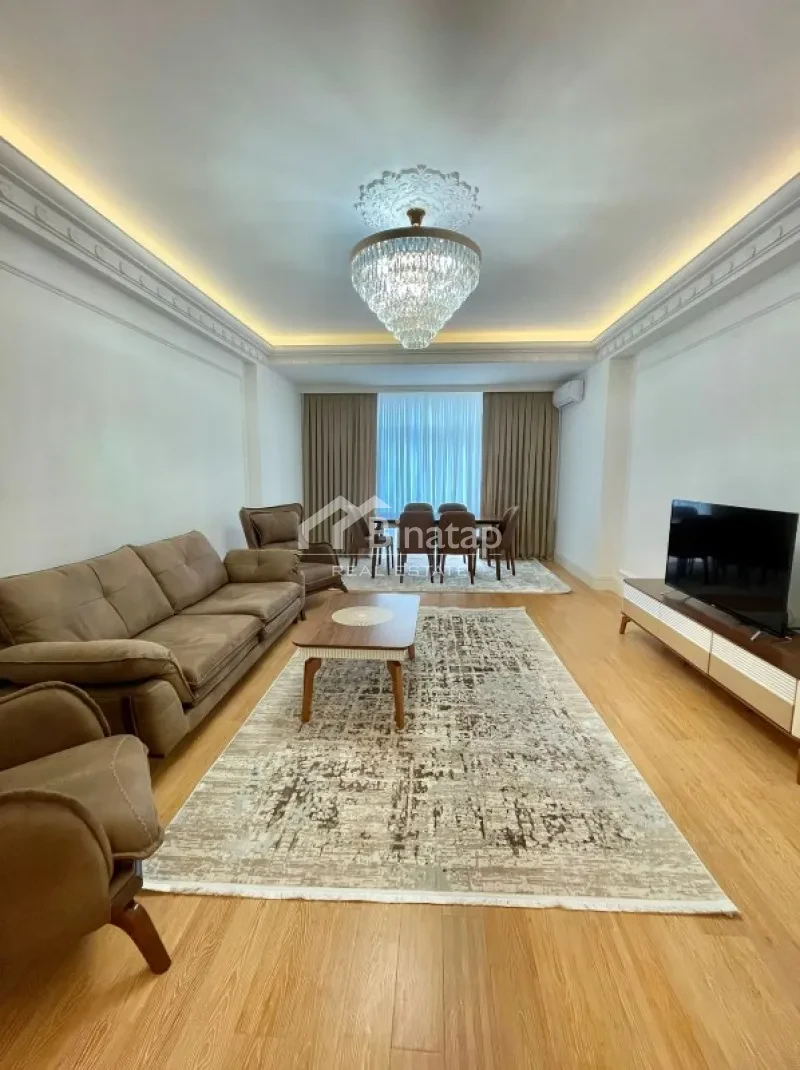 Satılır 2 otaqlı yeni tikili 111 m², Gənclik m.