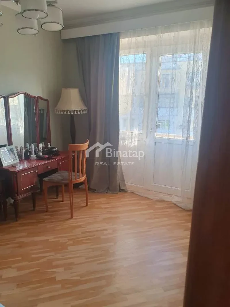 Satılır 4 otaqlı köhnə tikili 150 m², İçərişəhər m. — şəkil 7