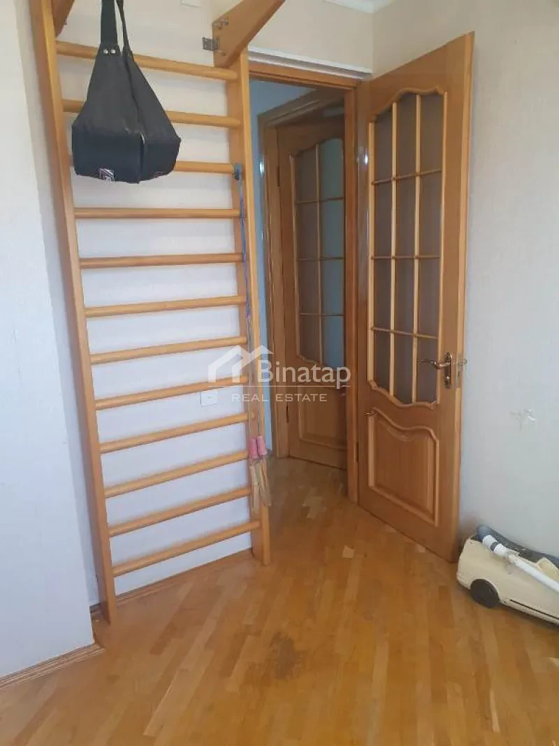 Satılır 4 otaqlı köhnə tikili 150 m², İçərişəhər m. — şəkil 9
